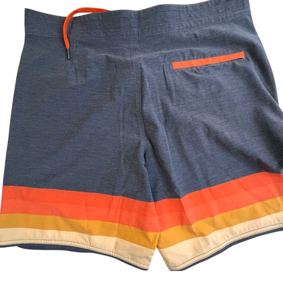UBB x Corona Men Boardshorts 36 NWT 9" Inseam Recycled Eco-Friendly Swim Trunks - Picture 3 of 16